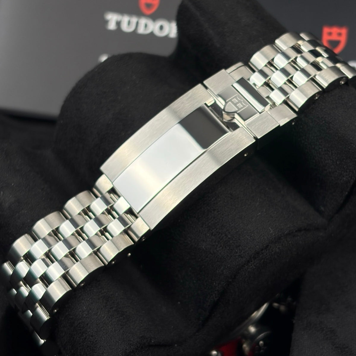 Tudor Black Bay Chrono Flamingo Blue M79360N-0024 – LC100 Neu, Fullset 08/2026