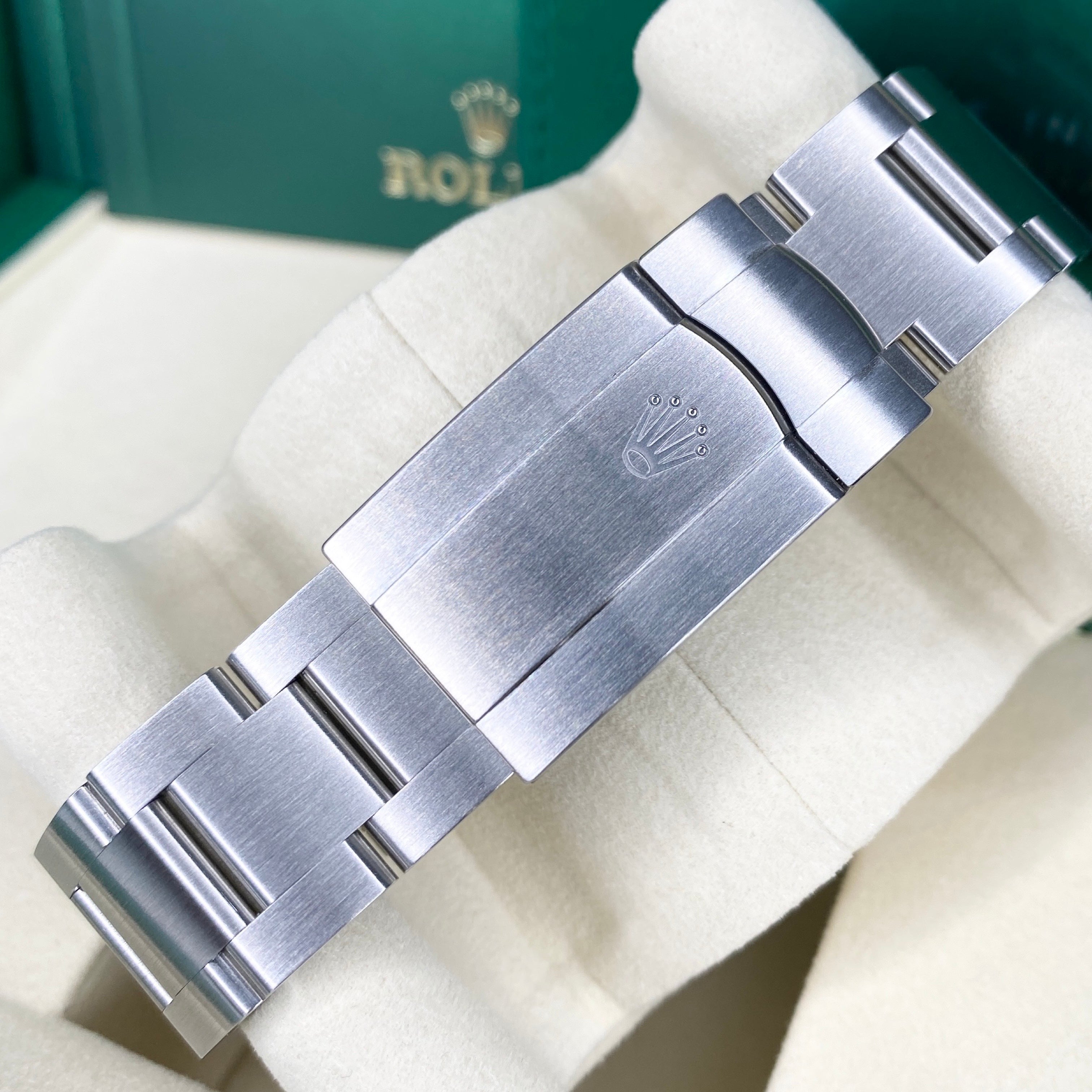 Rolex Oyster Perpetual 41 134300 Multicolor Jubilee – Neu, Fullset 07/2026