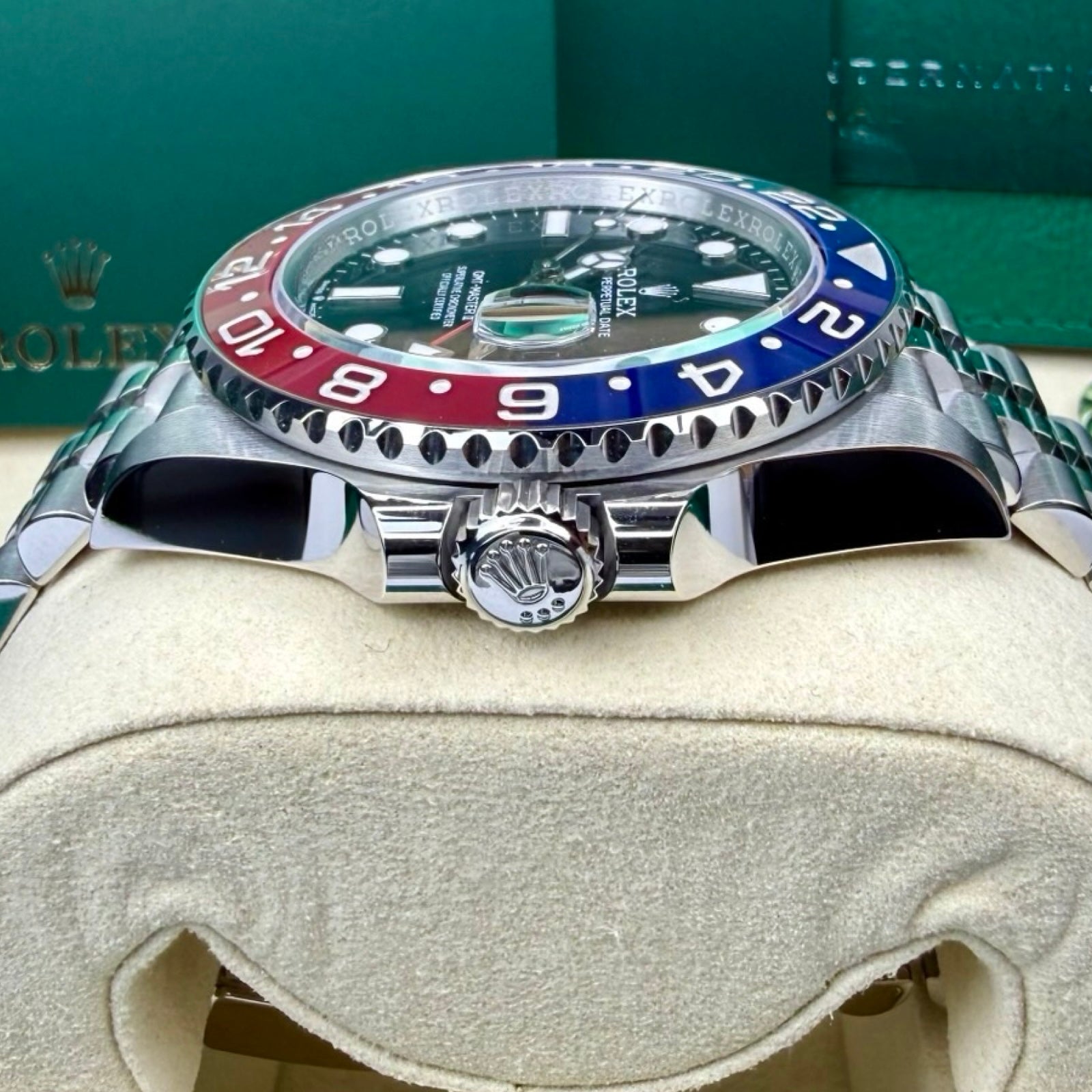 ROLEX GMT-MASTER II PEPSI 126710BLRO JUBILEE 11/2025 NEU FULLSET