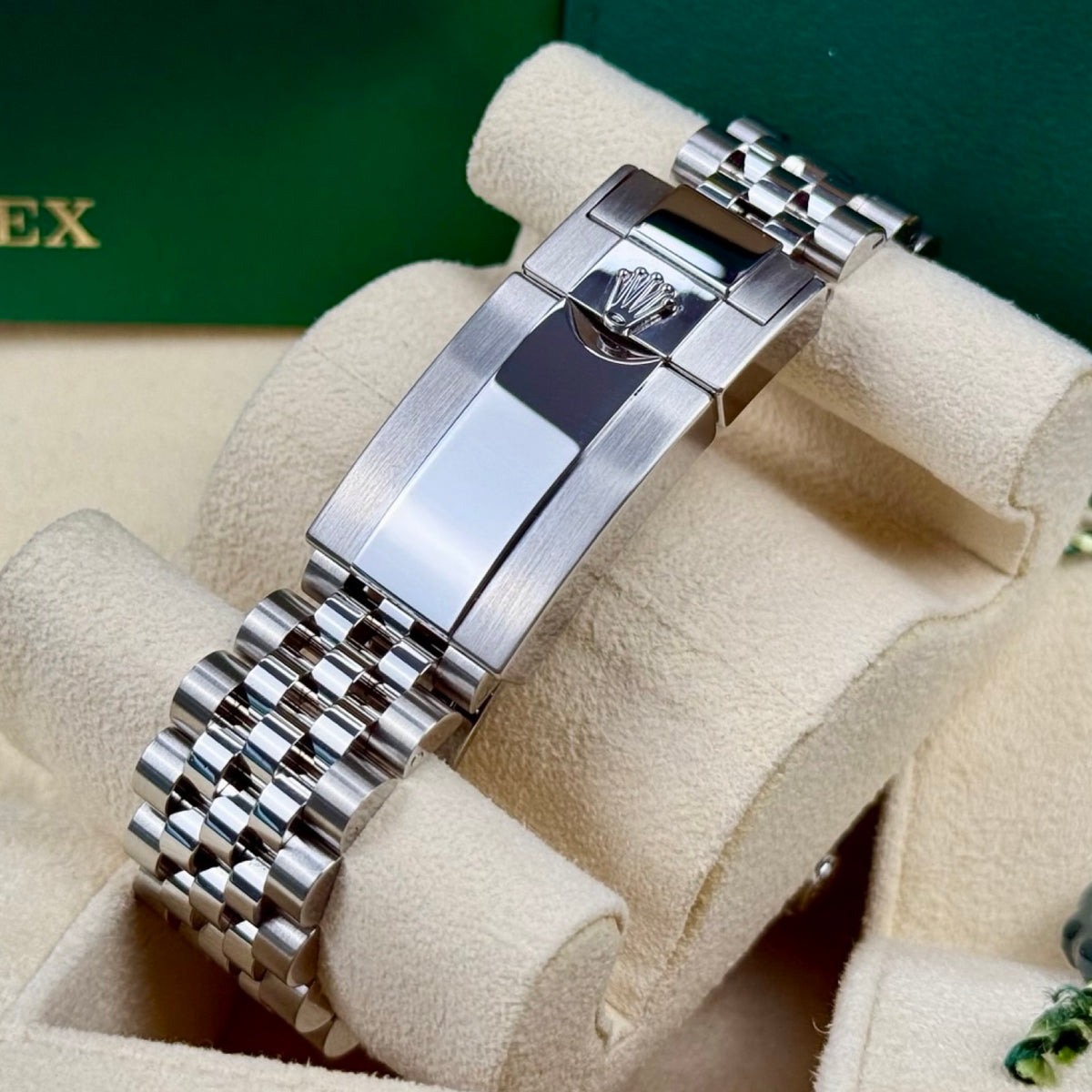 ROLEX GMT-MASTER II PEPSI 126710BLRO JUBILEE 02/2023 WIE NEU FULLSET