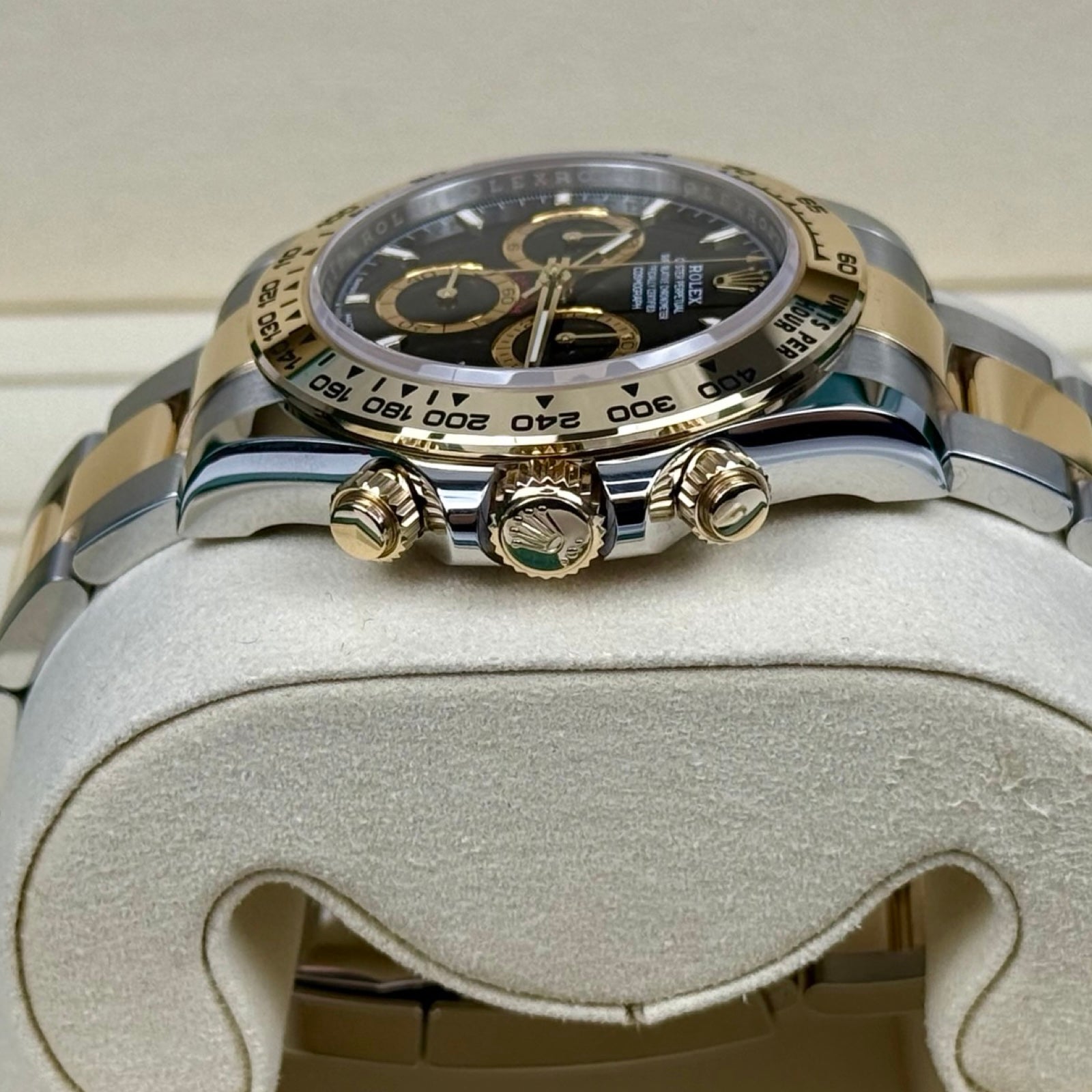 ROLEX COSMOGRAPH DAYTONA 126503 SCHWARZ 09/2025 LC100 NEU FULLSET