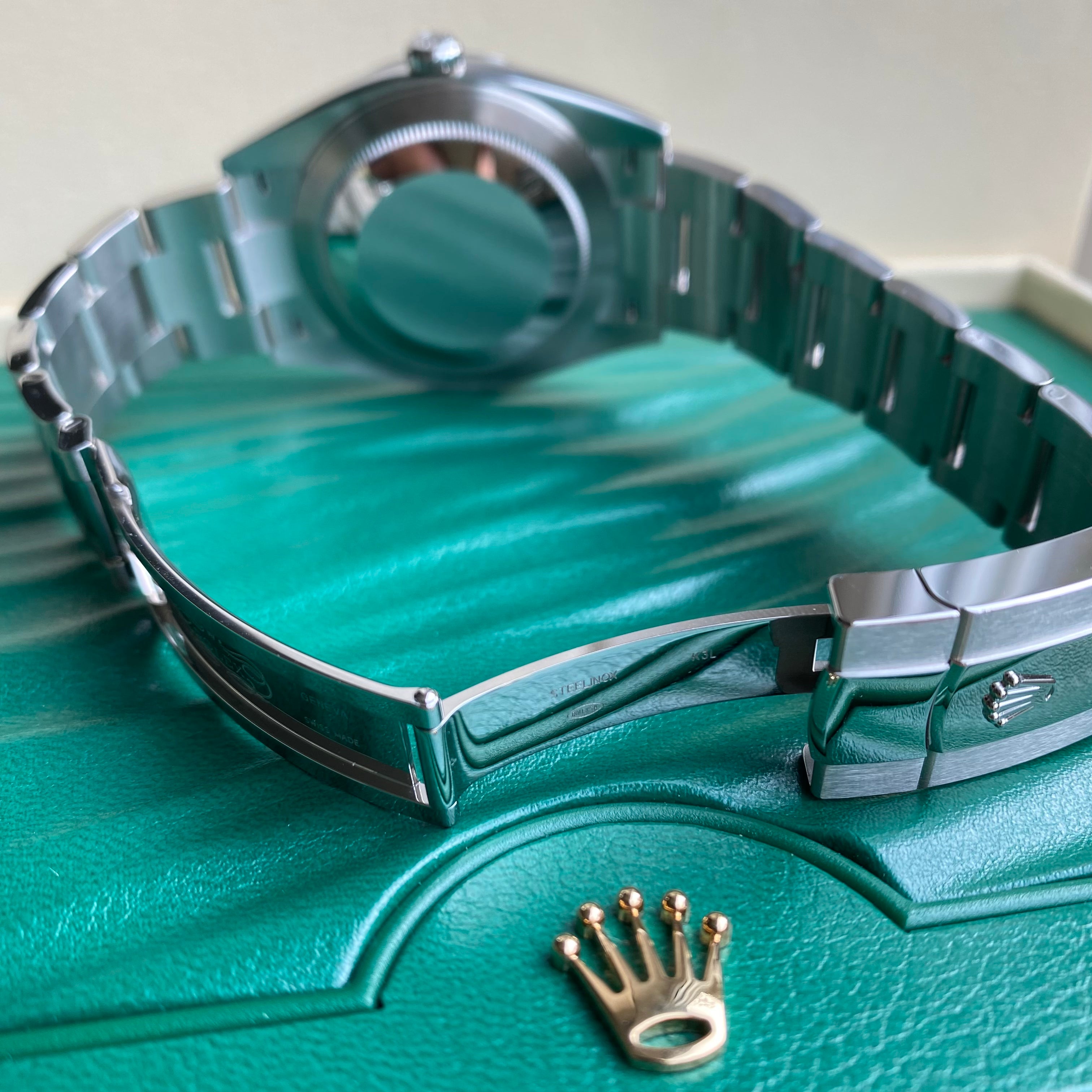 ROLEX DATEJUST 41 126300 MINT GRÜN 2023 FULLSET