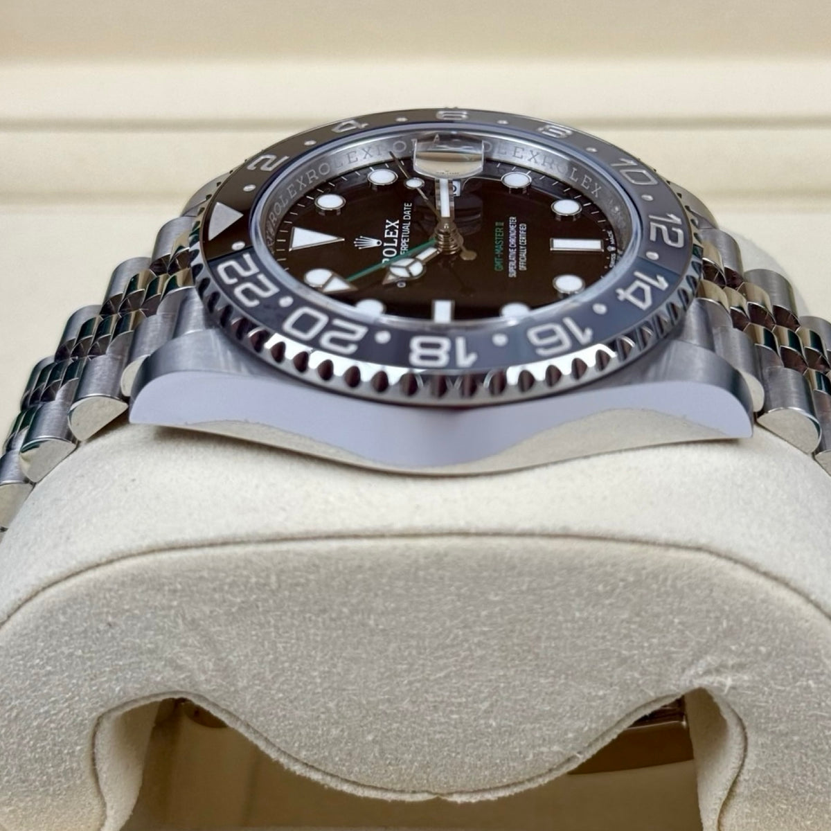 Rolex GMT-Master II Ref. 126710GRNR Bruce Wayne Jubilee – Neu, Fullset 02/2026