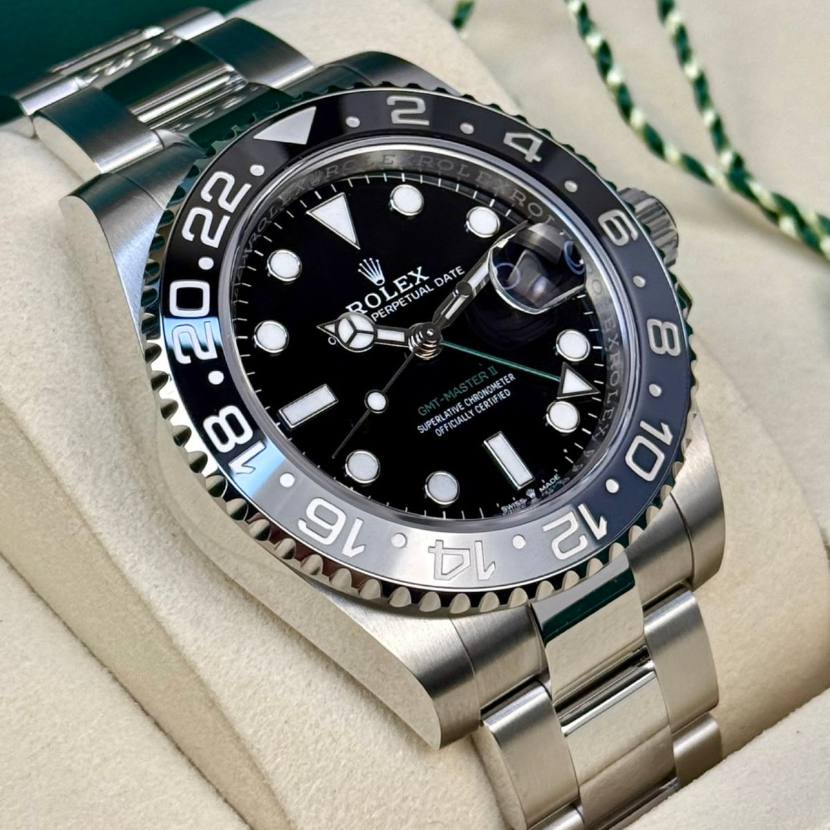 ROLEX GMT-MASTER II 126710GRNR OYSTER "BRUCE WAYNE" 02/2025 NEU FULLSET