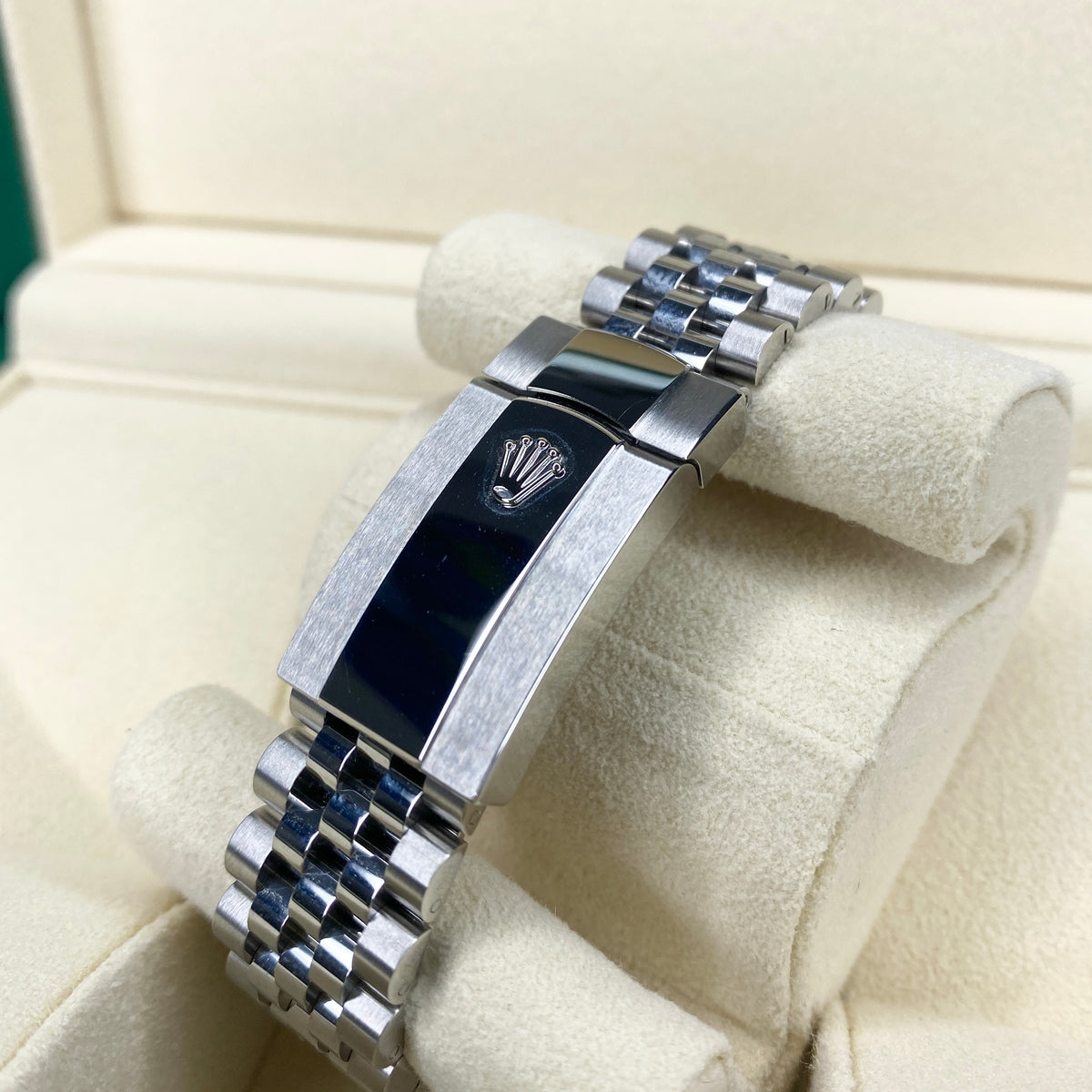 ROLEX DATEJUST 36 BLAU MOTIF JUBILEE 126200 2024 FULLSET