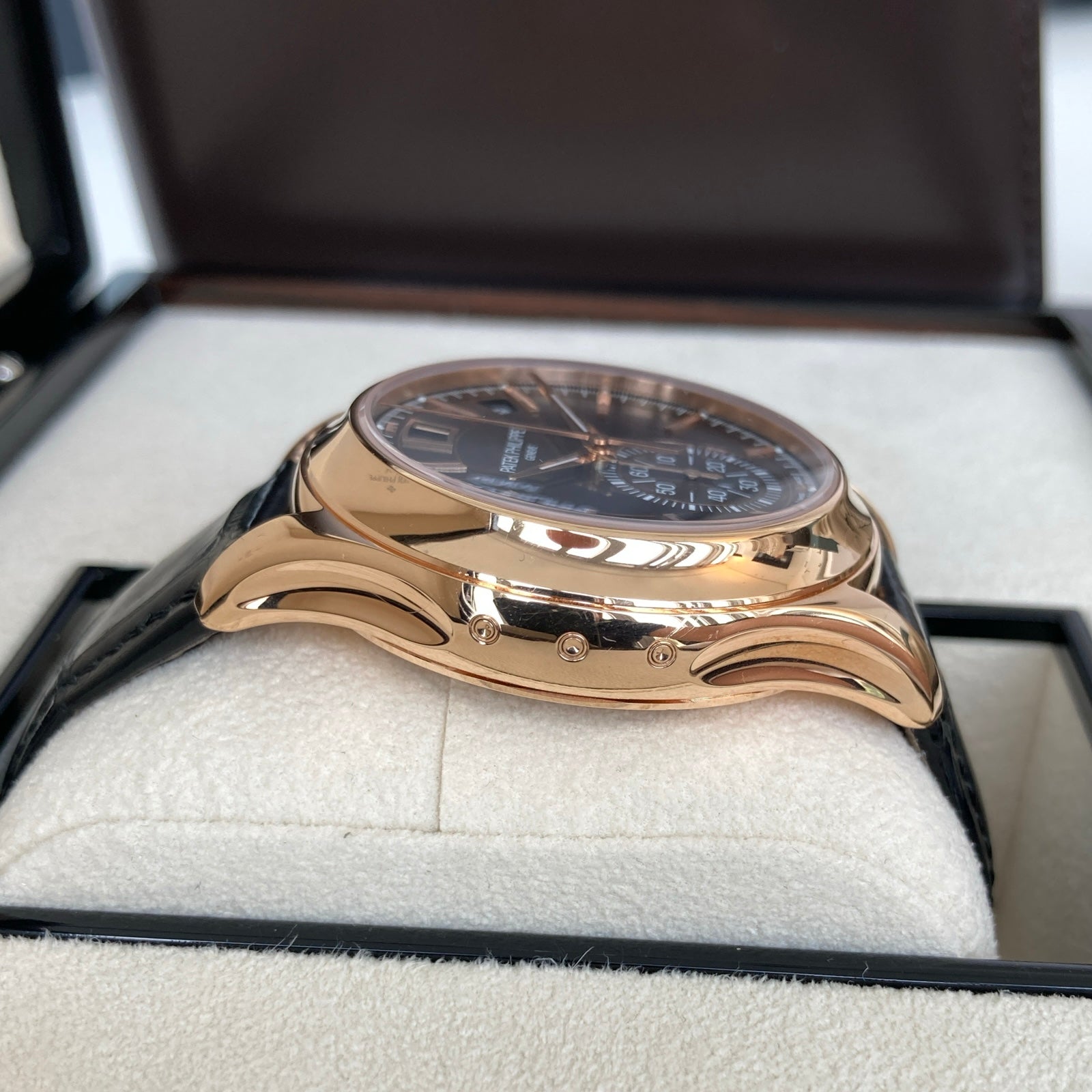 PATEK PHILIPPE ANNUAL CALENDAR CHRONOGRAPH 5905R-001 12/2022 FULLSET