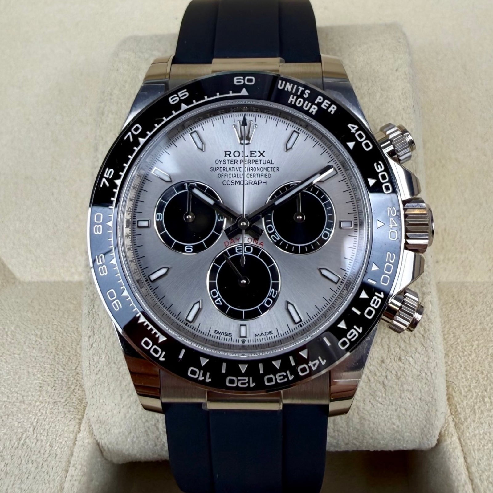 ROLEX COSMOGRAPH DAYTONA OYSTERFLEX 126519LN WEIßGOLD "GHOST" 09/2024 NEU FULLSET