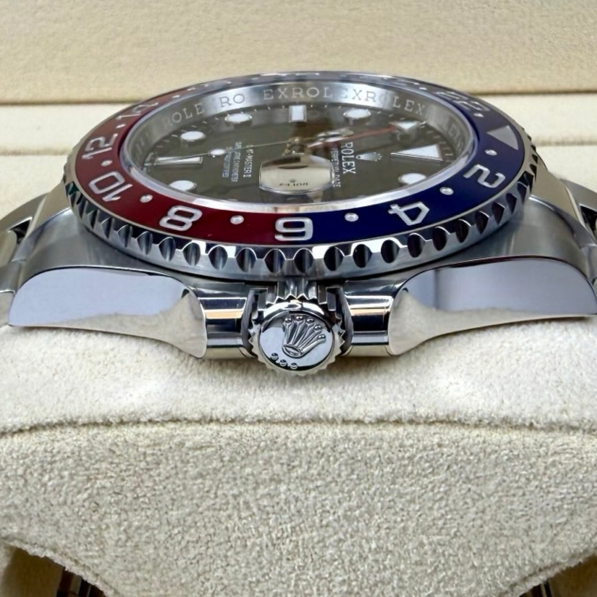 ROLEX GMT-MASTER II PEPSI 126710BLRO OYSTER 08/2024 NEU FULLSET