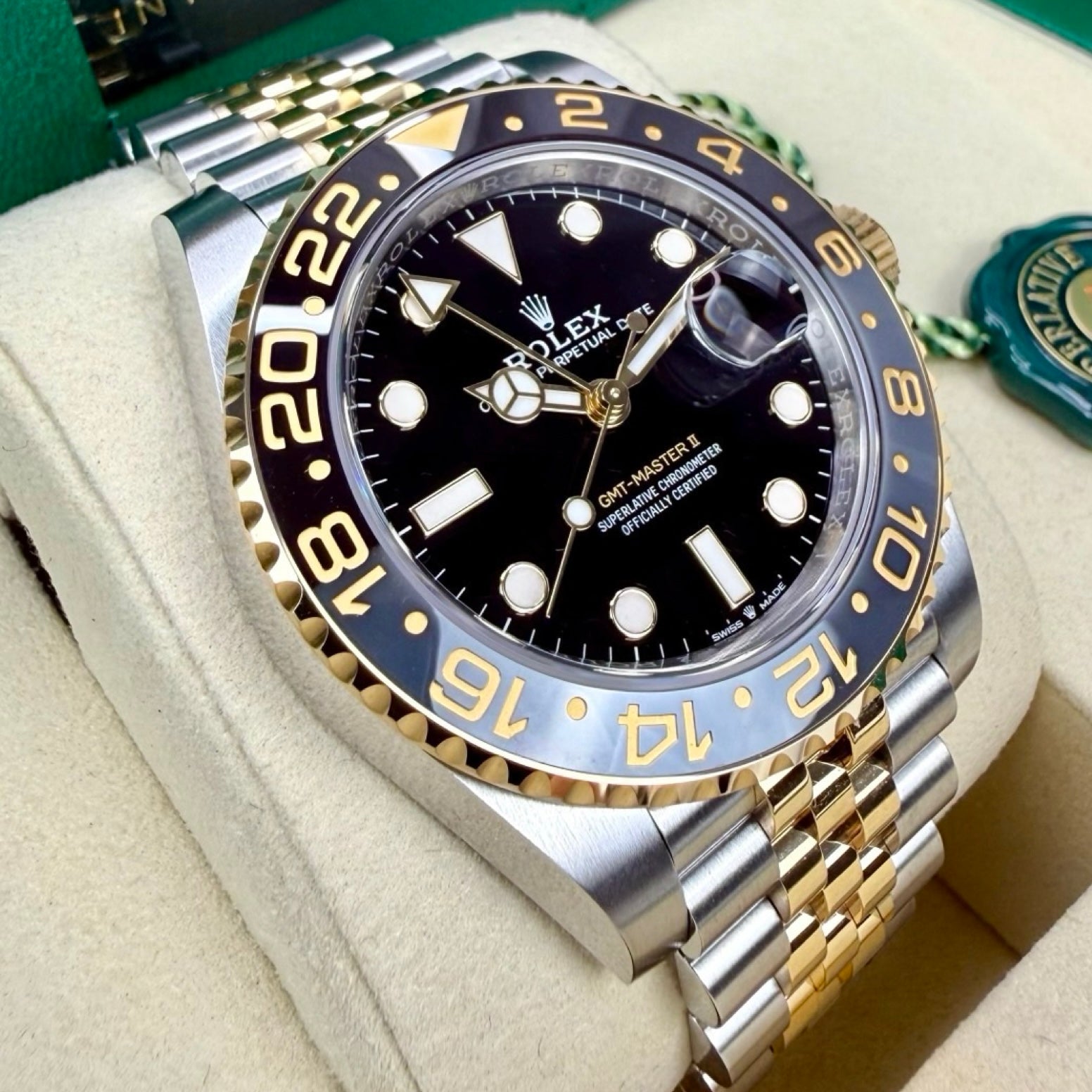 ROLEX GMT-MASTER II 126713GRNR ZOMBIE 02/2026 LC100 NEU FULLSET