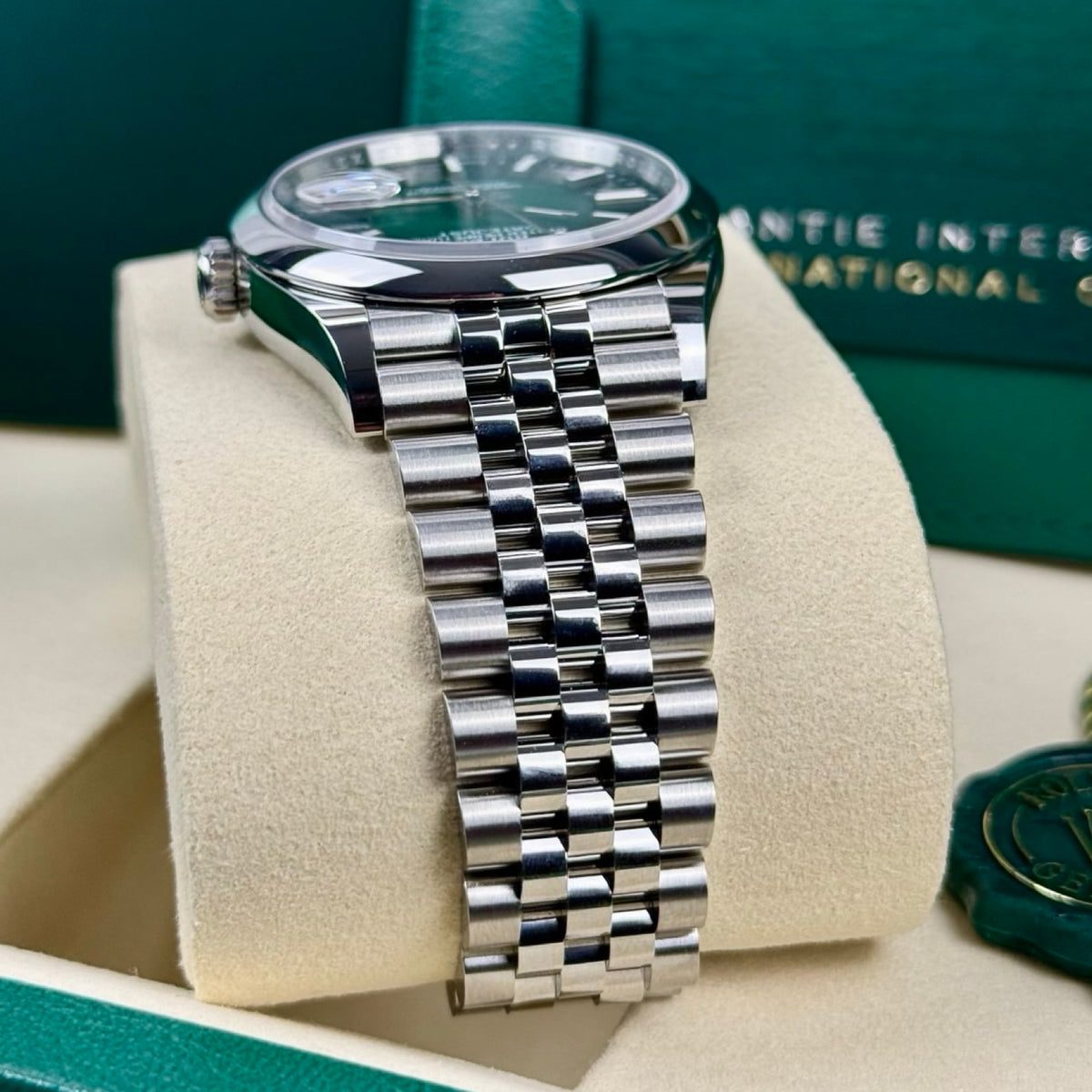 Rolex Datejust 36 126200 Grün Ombré Jubilee – Neu, Fullset 10/2026
