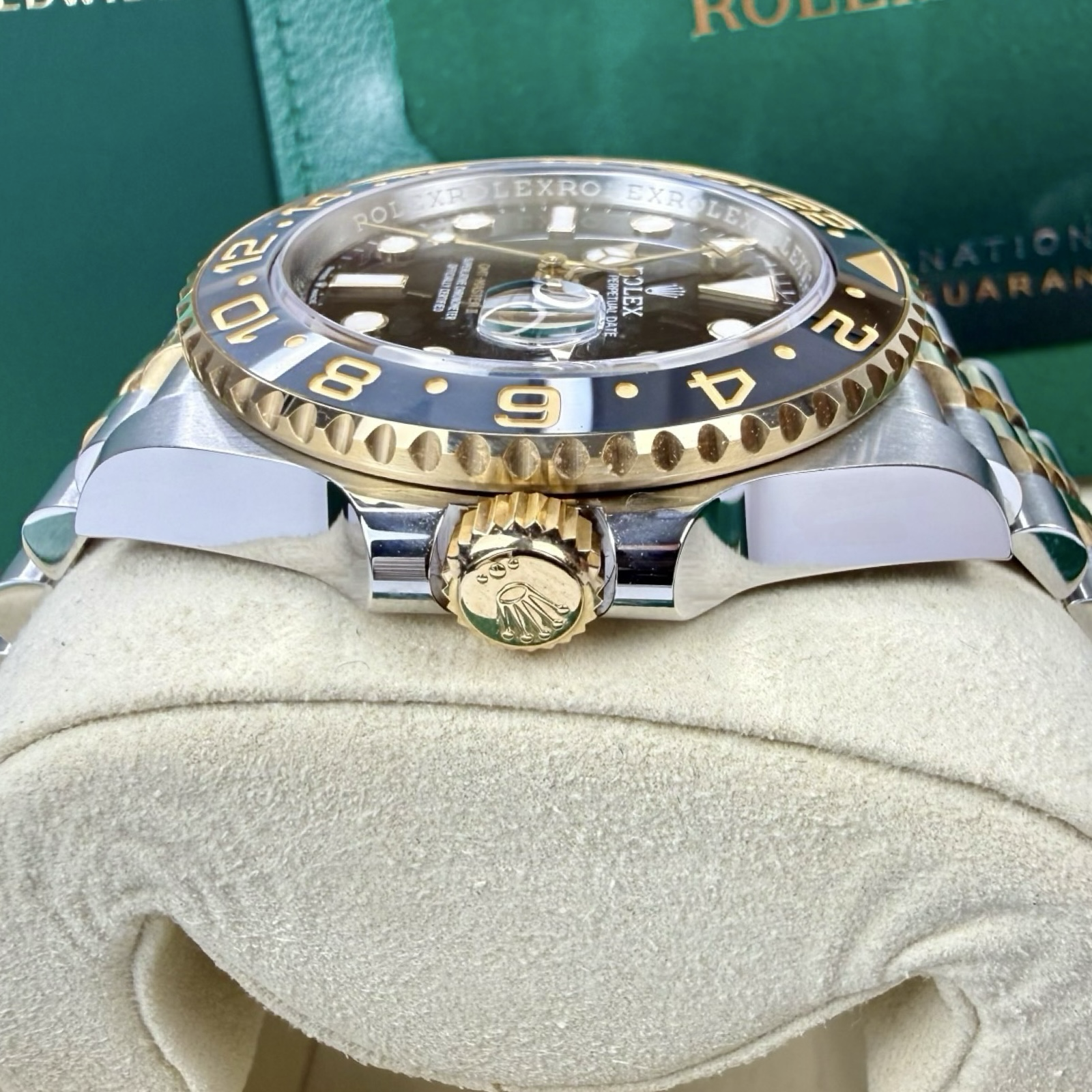 ROLEX GMT-MASTER II 126713GRNR ZOMBIE 02/2026 LC100 NEU FULLSET