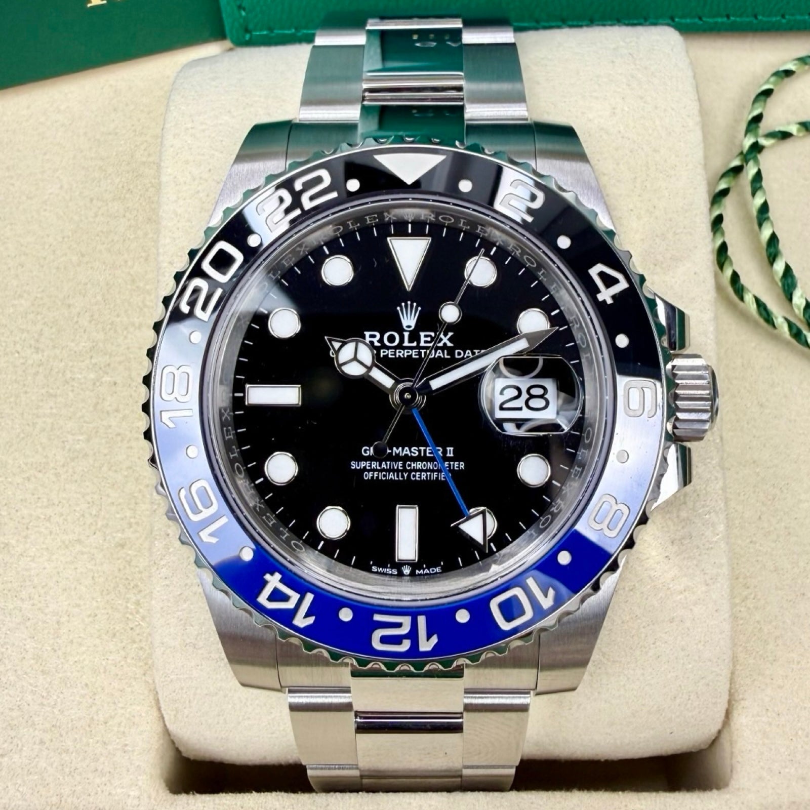 Rolex GMT-Master II Ref. 126710BLNR Batman – Neu, LC100, Full Set 03/2026 | Finer Things Köln
