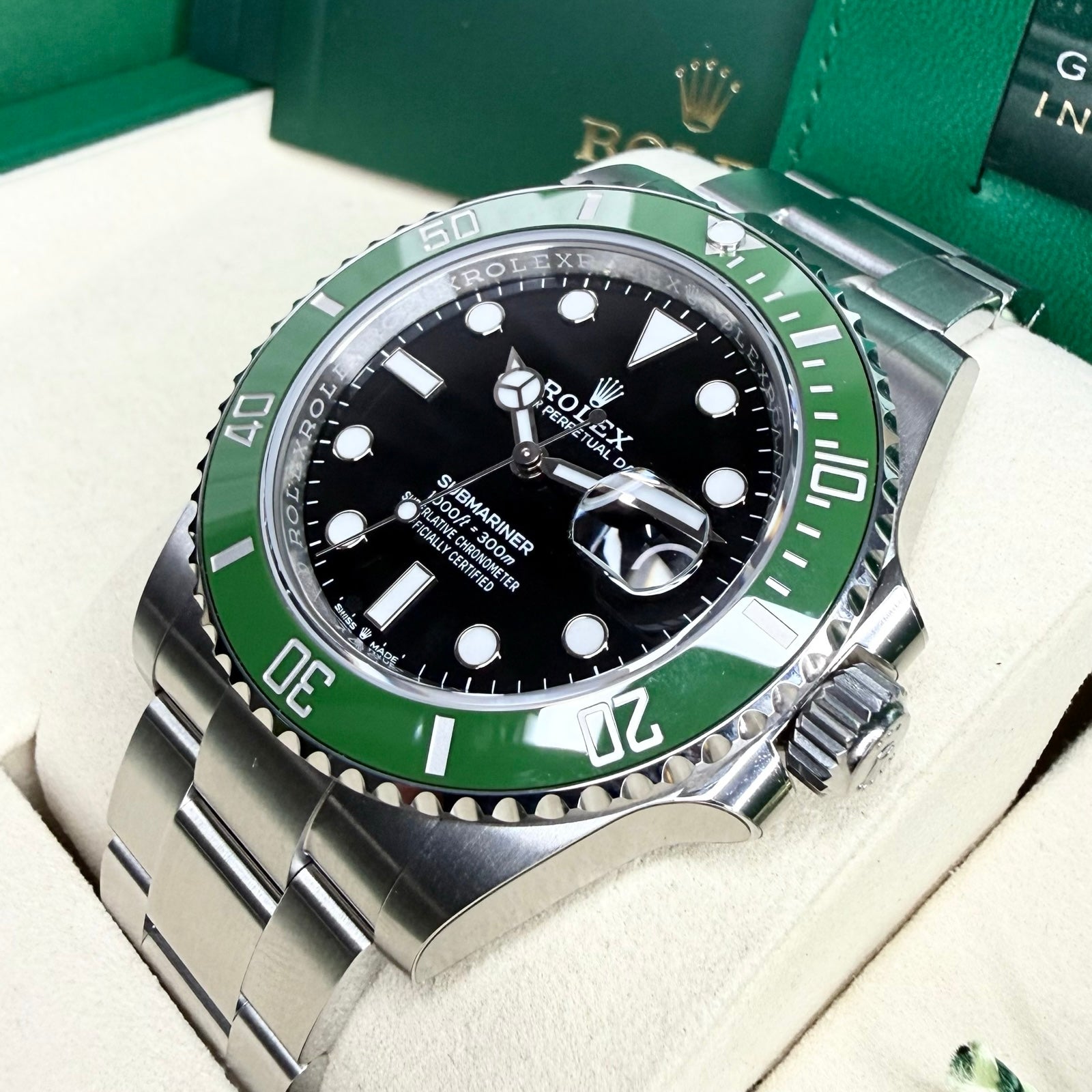 Rolex Submariner Date Ref. 126610LV Starbucks – Neu, Fullset 05/2026 | Finer Things