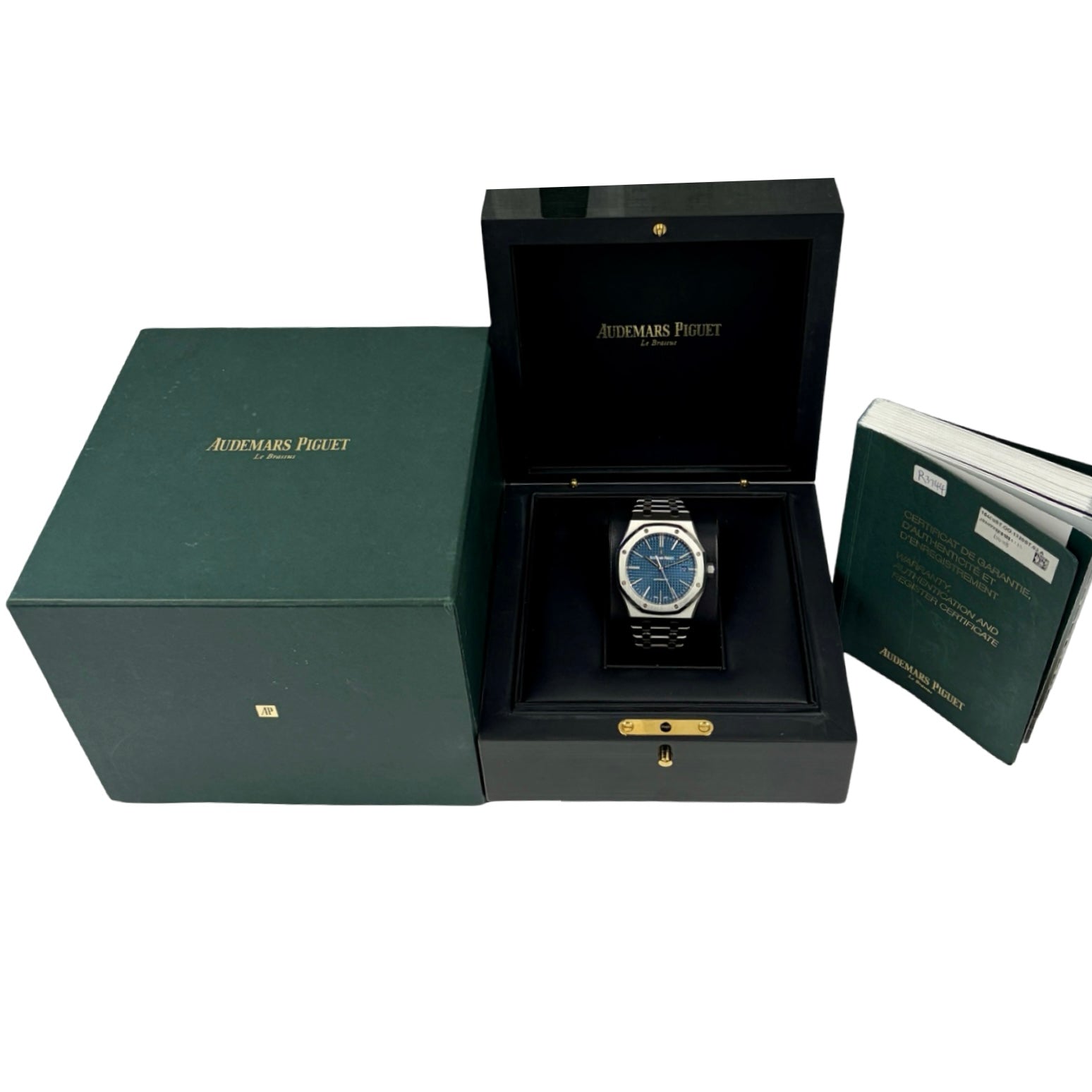 Audemars Piguet Royal Oak Ref. 15400ST Blau – Sehr gut, Fullset 2017 | Finer Things
