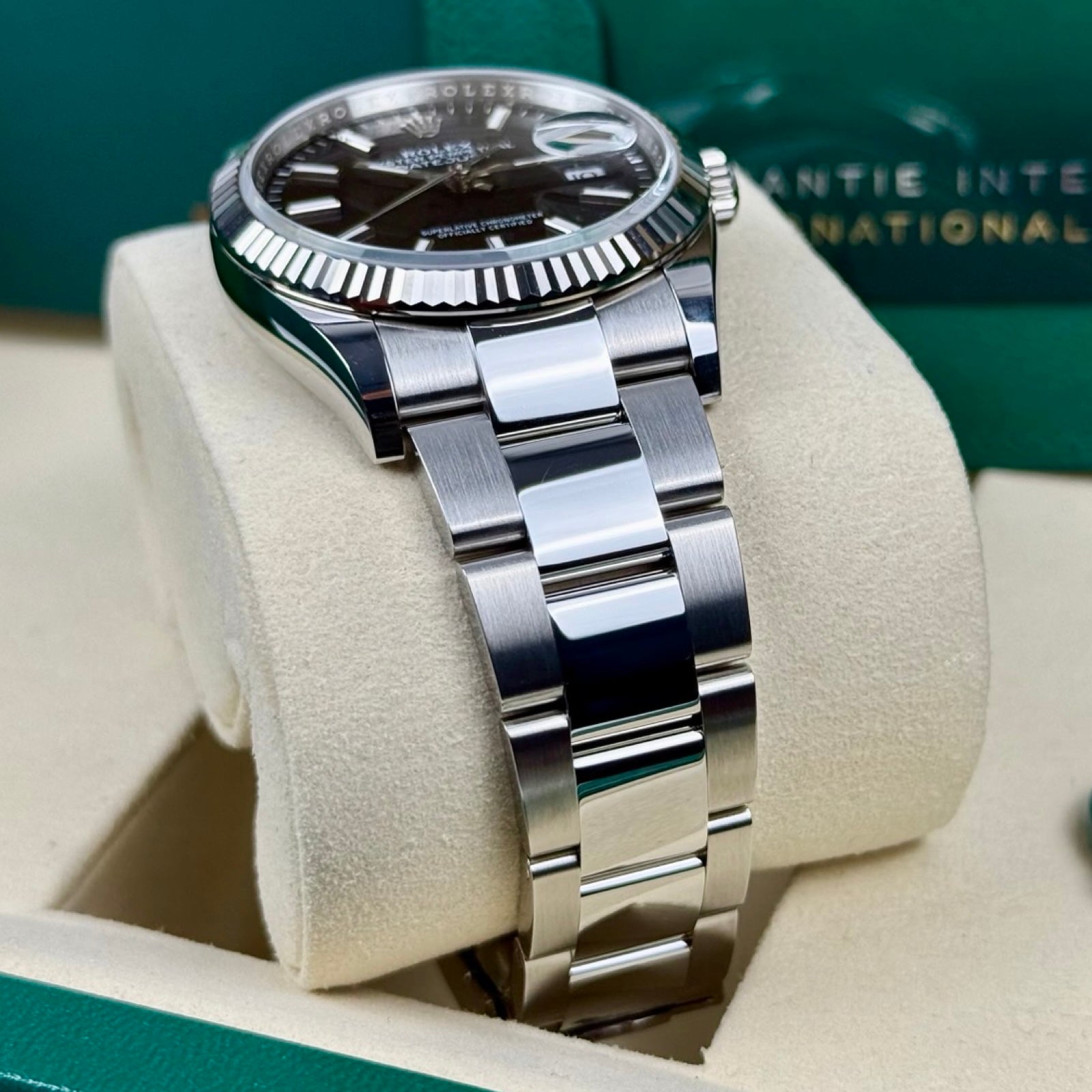 Rolex Datejust 36 Ref. 126234 Schwarz – Neu, LC100, Fullset 03/2026 | Finer Things